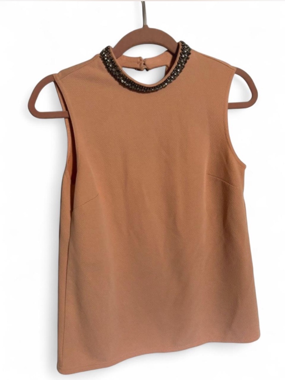 WDNY Peach Sleeveless Embellished Mock Neck Shell Blouse S